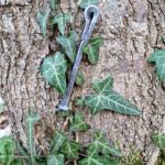 Collana artigianale con ciondolo “Chiodo”