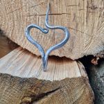 Collana artigianale con ciondolo “Cuore”